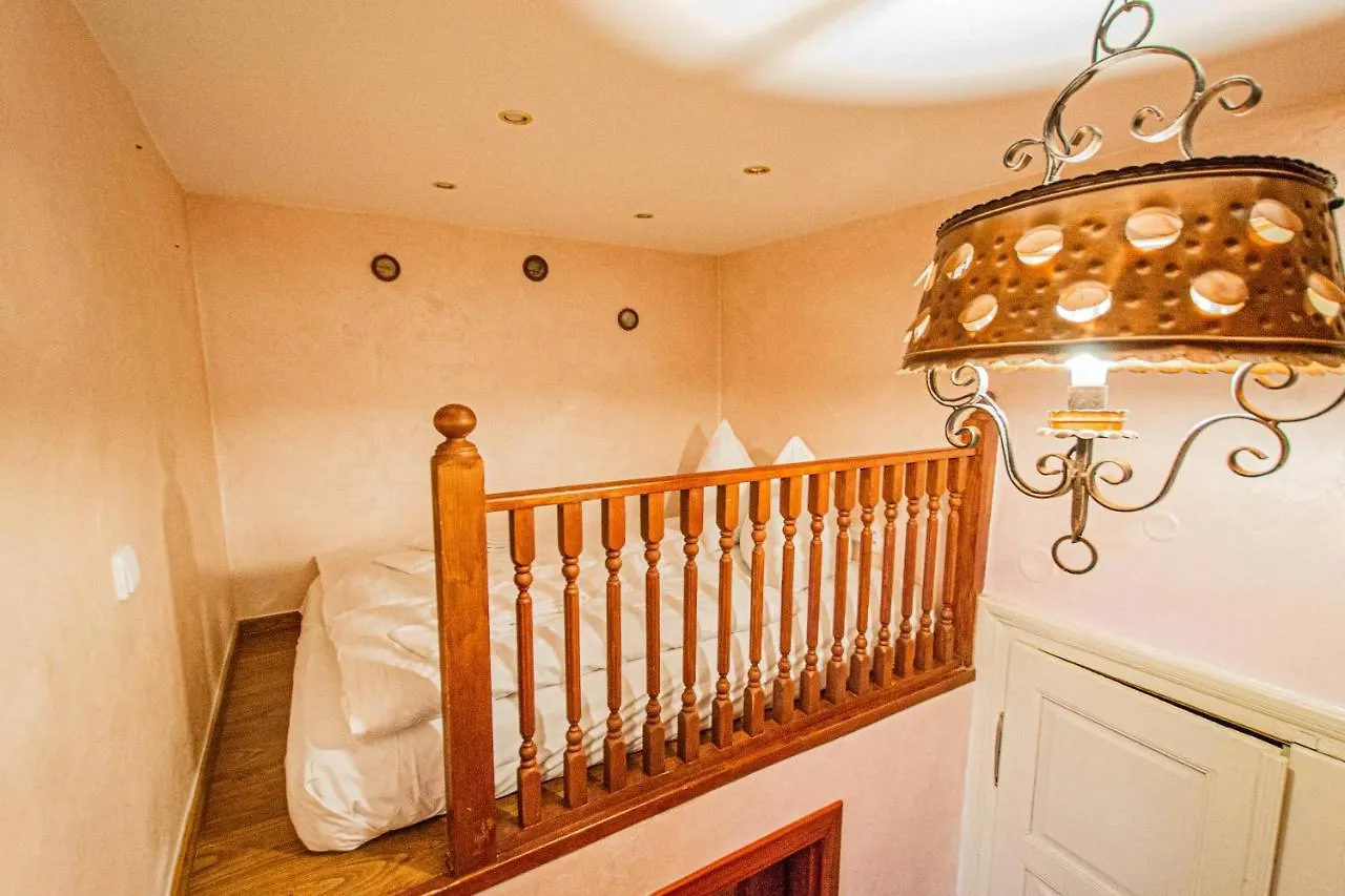 Apartment Astronomical Clock Suite By Ruterra Prag